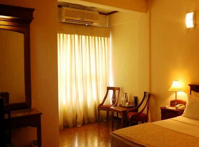 Hotel Sapphire, Bhopal 4